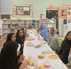 1282387-1 پیشواز نوروز با ساخت ماگهای دستساز در مرکز گلشهر