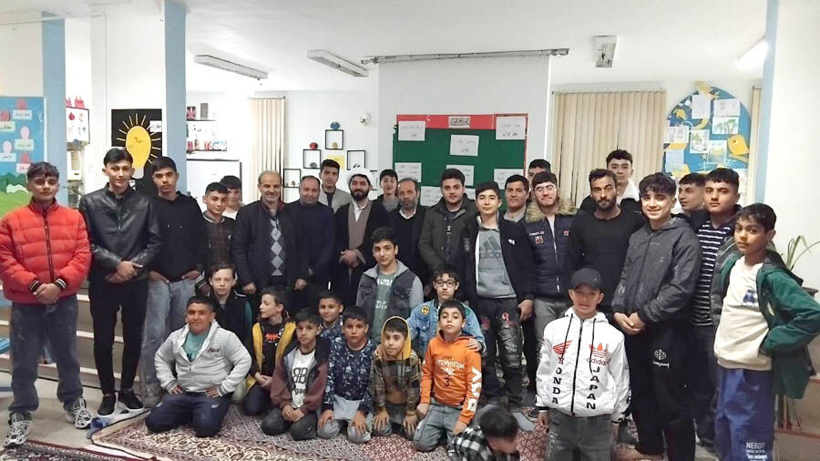 1283038 جلوههای معنوی رمضان در مراکز کانون پرورش فکری استان اردبیل