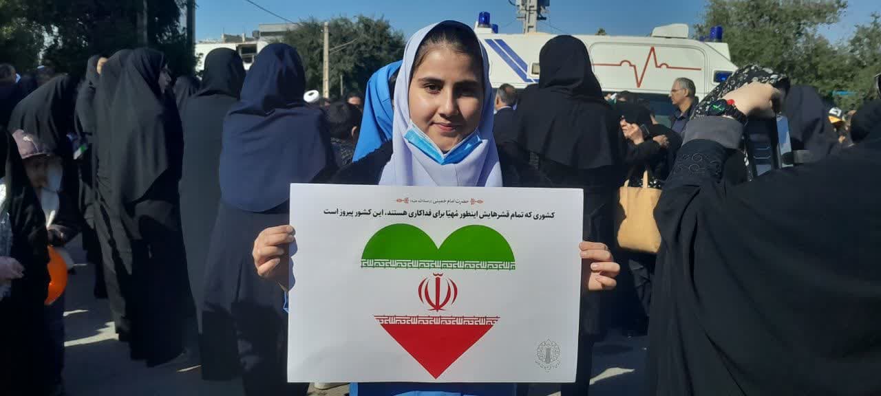 1283083 برگزیدگان چهارمین مهرواره عکاسی «قهرمان خانه ما»