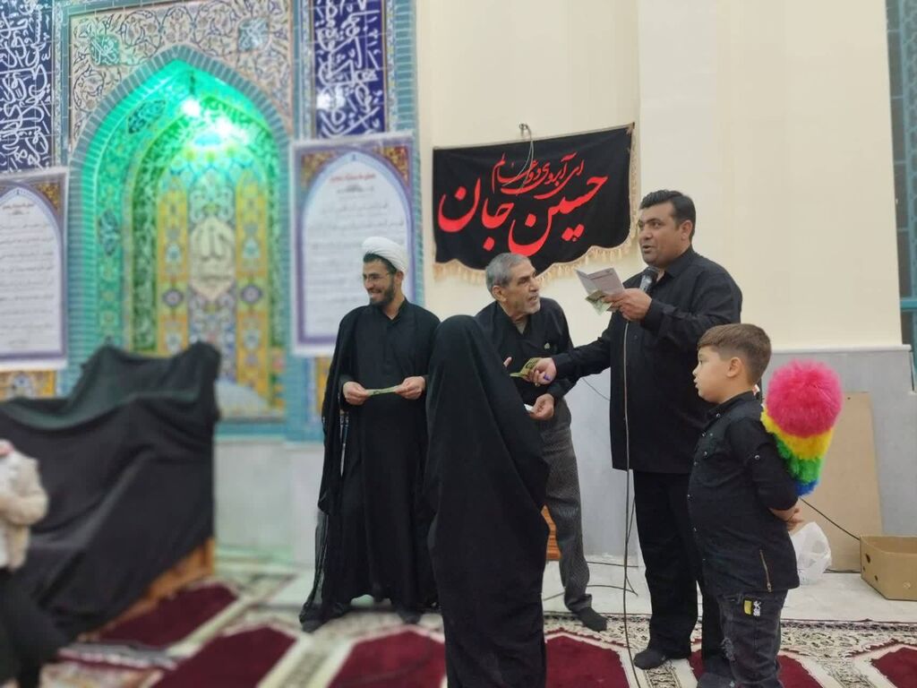 1283125 مراسم تجلیل از نونهالان فعال در شبهای قدر