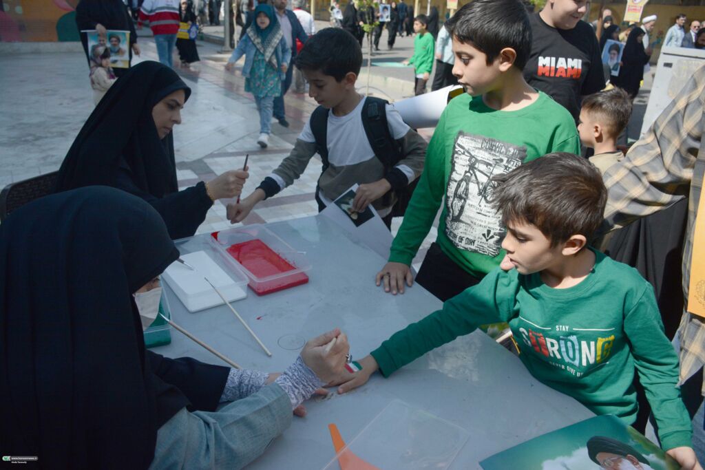 1284512-2 راهپیمایی بزرگ روز قدس