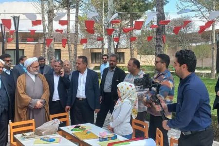بازدید مسئولین استان و شهرستان مشهد از فعالیت‌های کانون در نمایشگاه عیدانه