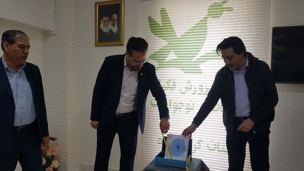 رونمایی از شیوه‌نامه مهارت‌افزایی و توانمندسازی سال ۱۴۰۳ کانون کرمانشاه