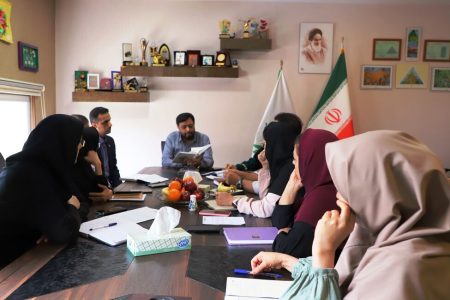 نخستین نشست شورای فرهنگی کانون استان قزوین