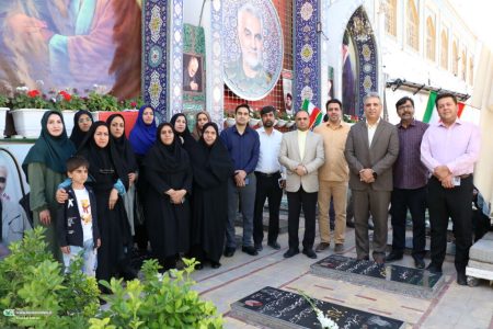 تجدید میثاق کارکنان کانون پرورش فکری با آرمان‌های شهدا