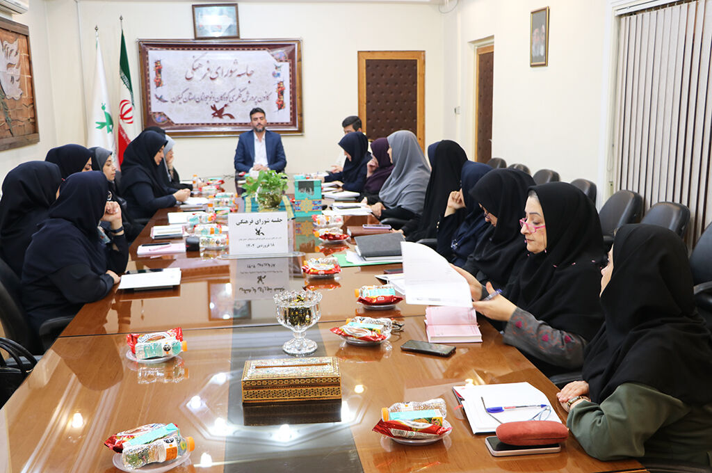 1285277 لزوم فرهنگسازی در سایه همافزایی و برنامهریزی/ سرمایهگذاری فرهنگی در اولویت باشد