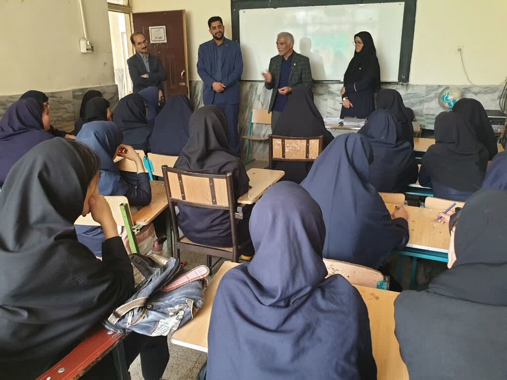 برگزاری «کارگاه‌های حال خوش زندگی» در راستای طرح نماد برای دانش‌آموزان