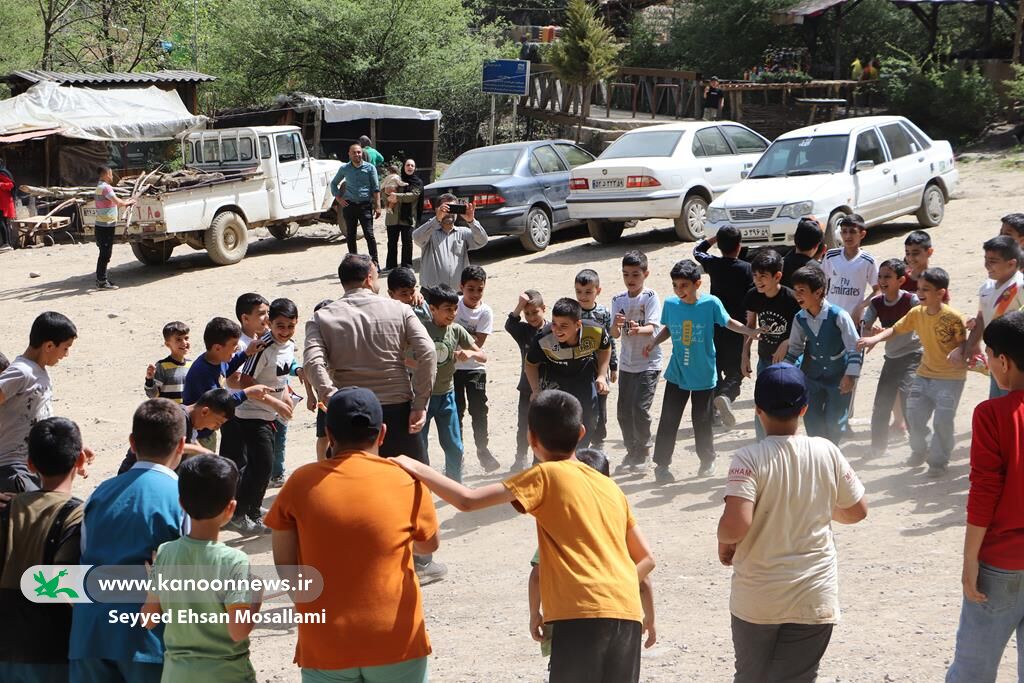 1285584 «زیارت»، میزبان نخستین اردوی کتابخانه سیار روستایی شهرستان گرگان