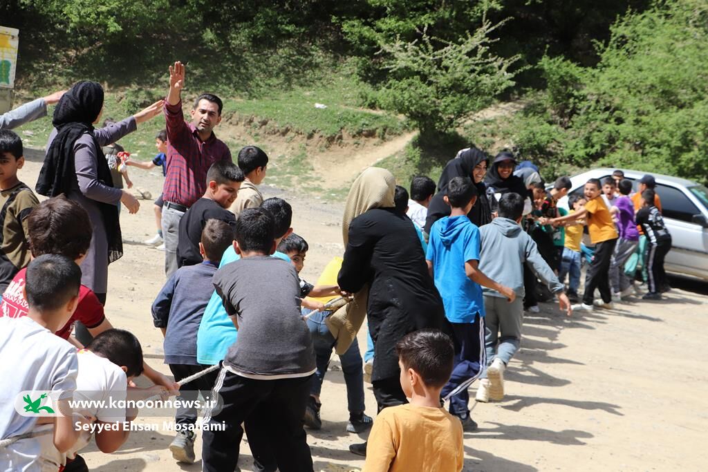 1285585 «زیارت»، میزبان نخستین اردوی کتابخانه سیار روستایی شهرستان گرگان