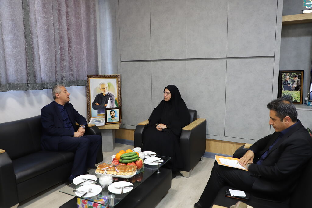 دیدار مدیرکل کانون پرورش فکری کودکان و نوجوانان با مدیرکل راه و شهرسازی استان