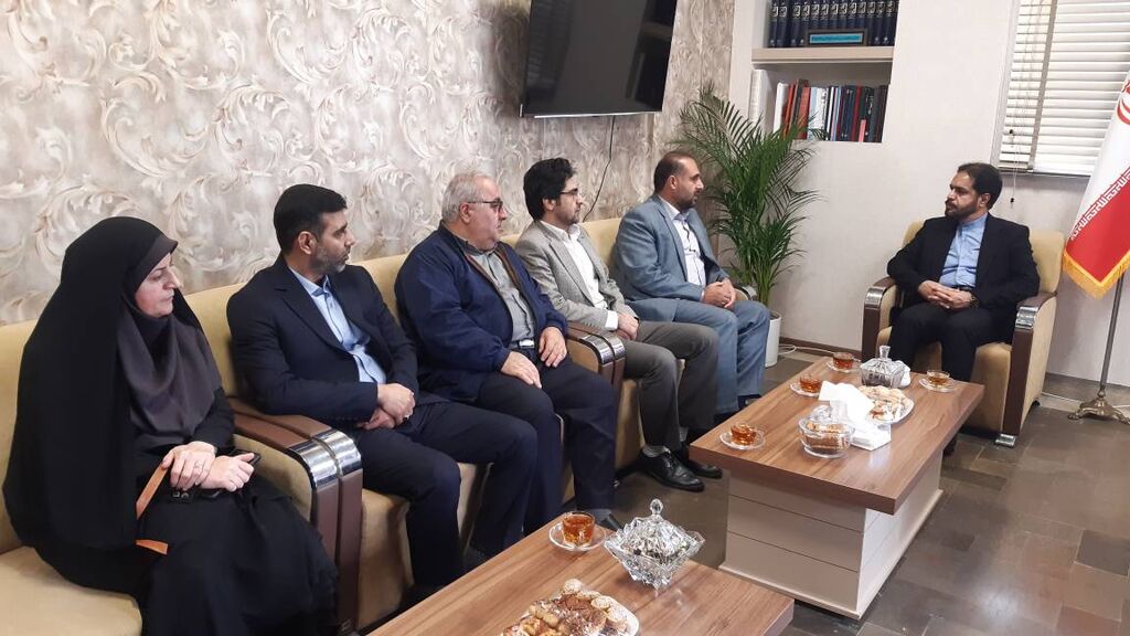 کانون نقش مهمی در حوزه فرهنگی دارد / از برنامه‌های کانون حمایت می‌کنیم