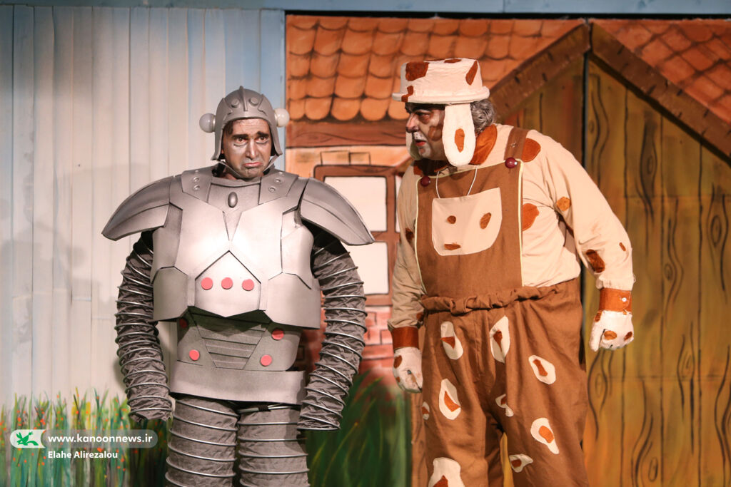 کانون پایگاه اصلی و مهم تئاتر است/ تقابل و تعارض، «ونوش و کوهستان» را جذاب کرده است