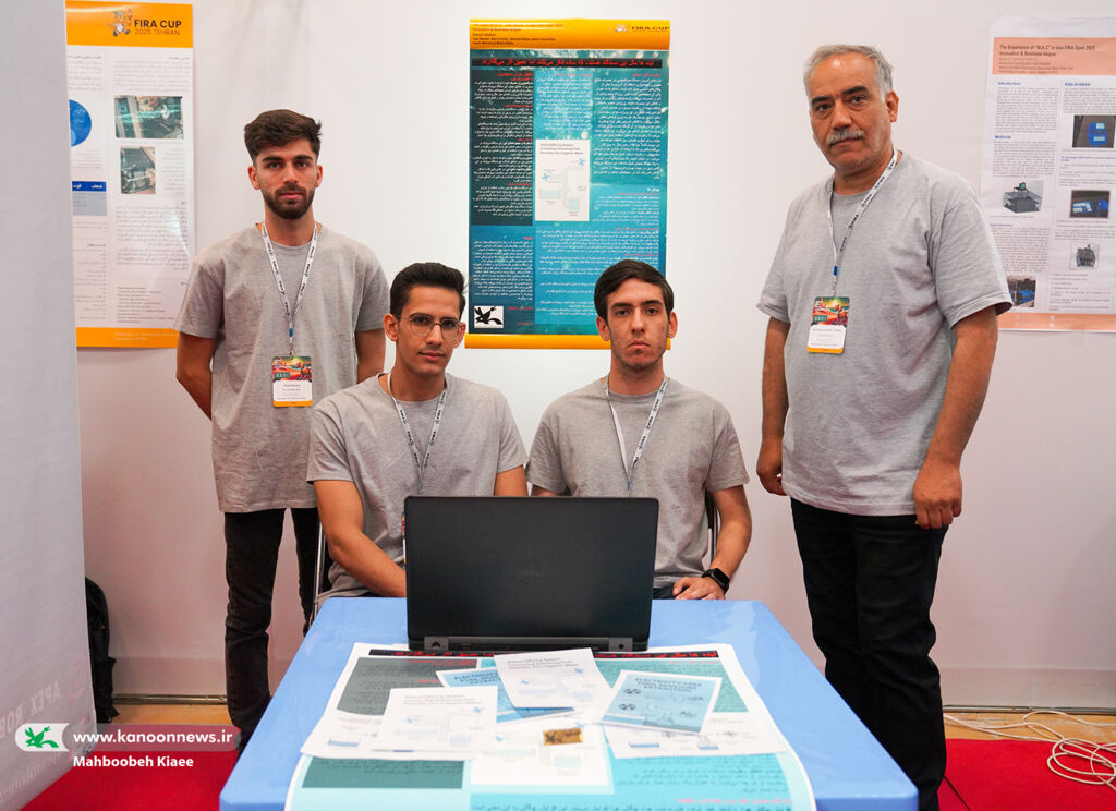 1287059-9 حضور سه تیم از کانون در مسابقات رباتیک فیراکاپ آزاد