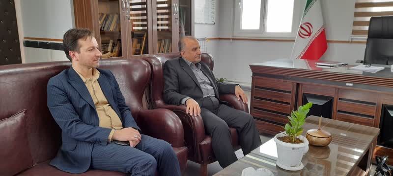 1287072 دیدار مدیرکل کانون با امام جمعه و فرماندار درگزین