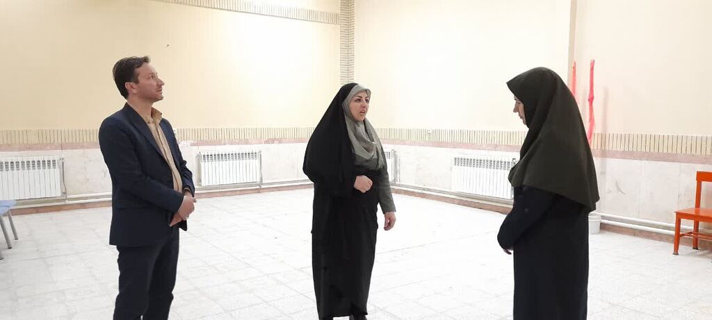 1287077 دیدار مدیرکل کانون با امام جمعه و فرماندار درگزین