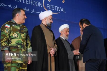 تقدیر از کانون خراسان رضوی به عنوان دستگاه برتر در جشنواره مفلحون