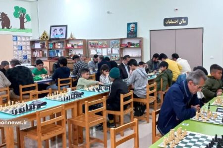 رقابت شطرنج‌بازان علی‌آبادی در کانون پرورش فکری