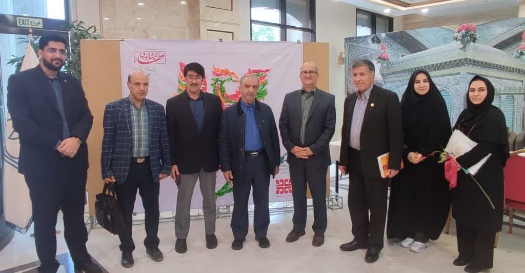 1288183-1 درخشش آثار داستاننویسان و تصویرگران نوجوان کانون، در دومین رویداد استانی «هفت شهر عشق»