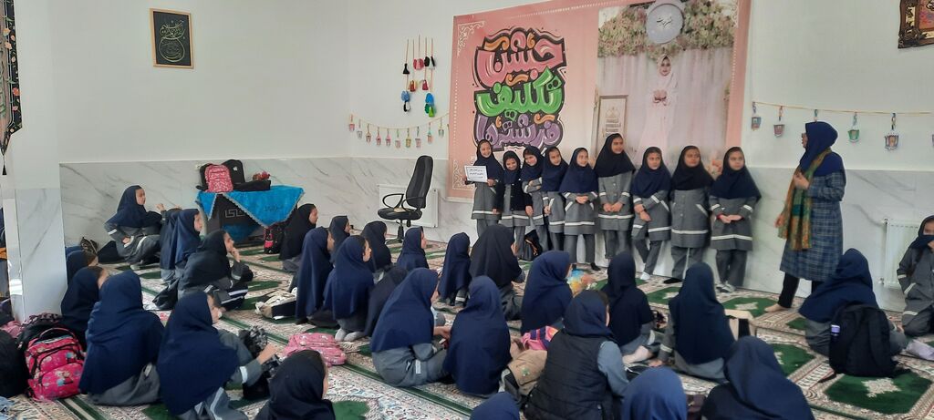 1288204-1 رونق بهاری در کانون استان قزوین