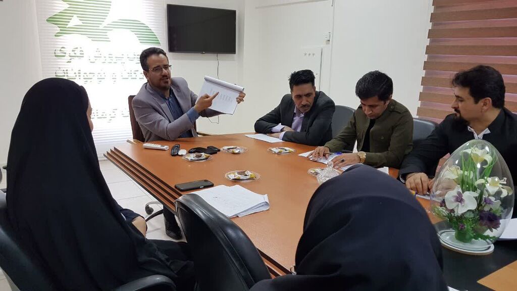 1288736-1 دور آخر از اولین سری شوراهای منطقهای با حضور اورامانات در کانون کرمانشاه