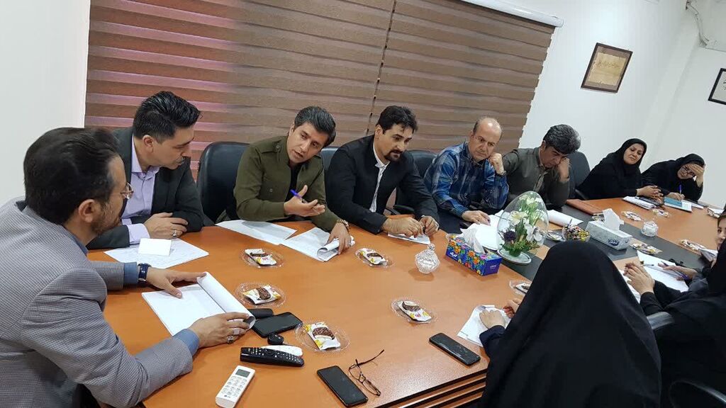 1288739-1 دور آخر از اولین سری شوراهای منطقهای با حضور اورامانات در کانون کرمانشاه