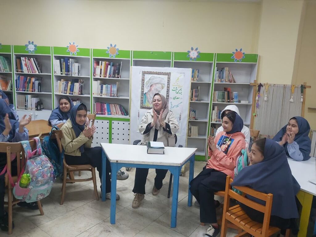 1288804-1 ویژه برنامه «مرد نکونام در عصر تکنولوژی» در کرج برگزار شد