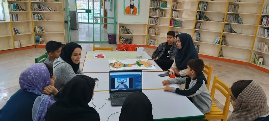 1289120-1 نشست تخصصی نقش نماز در زندگی