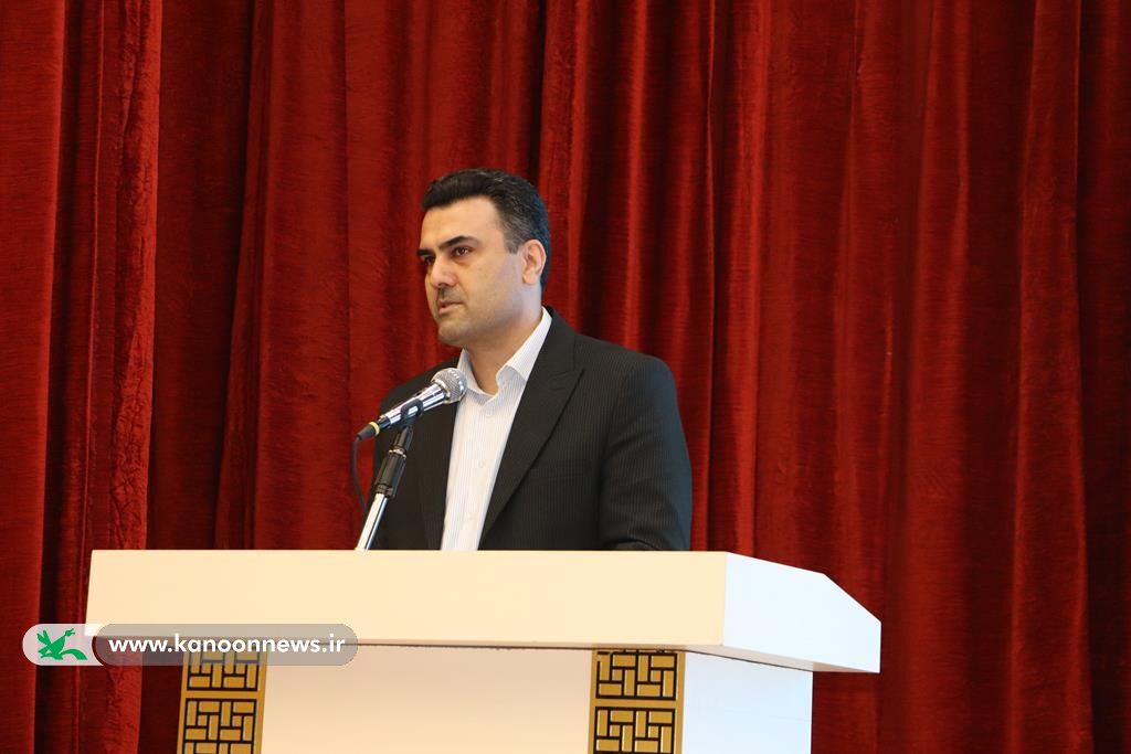 1289327-1 ۴سیاست اصلی کانون برای کارکنان گلستان تشریح شد