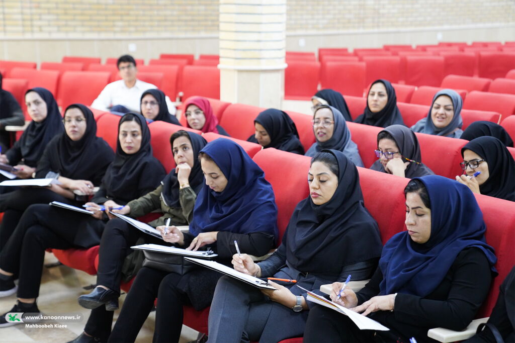 برگزاری دوره آموزشی برای توانمندسازی مربیان جدید و پاره وقت کانون