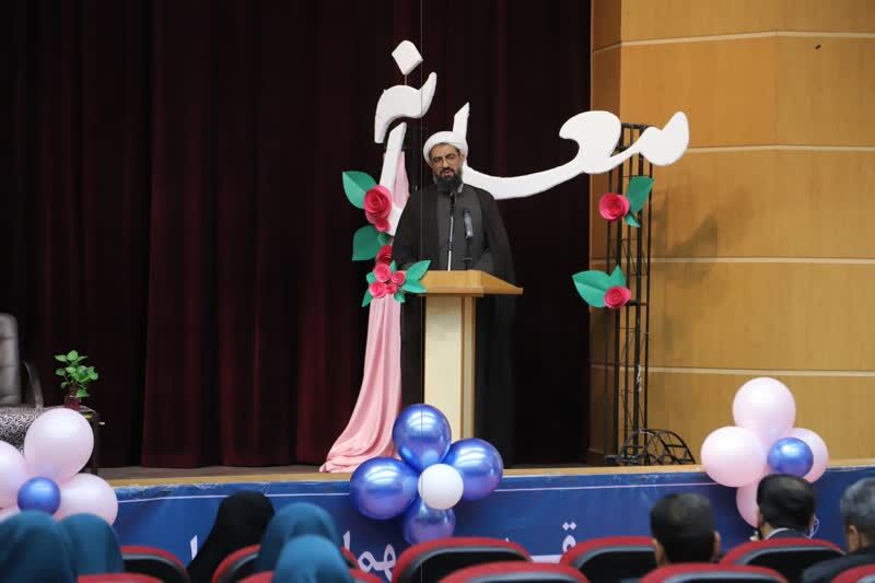 1289691-1 مربی استعدادساز نیست، استعدادپرور است