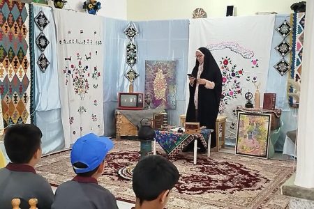 جشن بوستان و گلستان در خراسان جنوبی طنین انداز شد