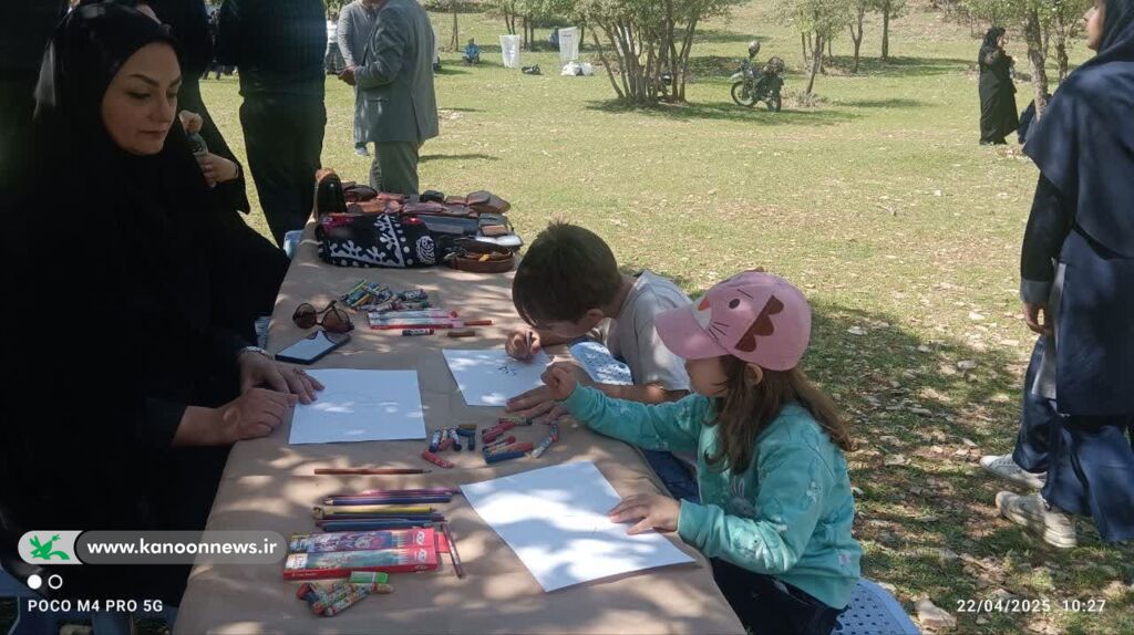 1290355-1 طنین «زمین پاک» در کنار اعضای کانون لرستان در سفیدکوه خرمآباد پیچید