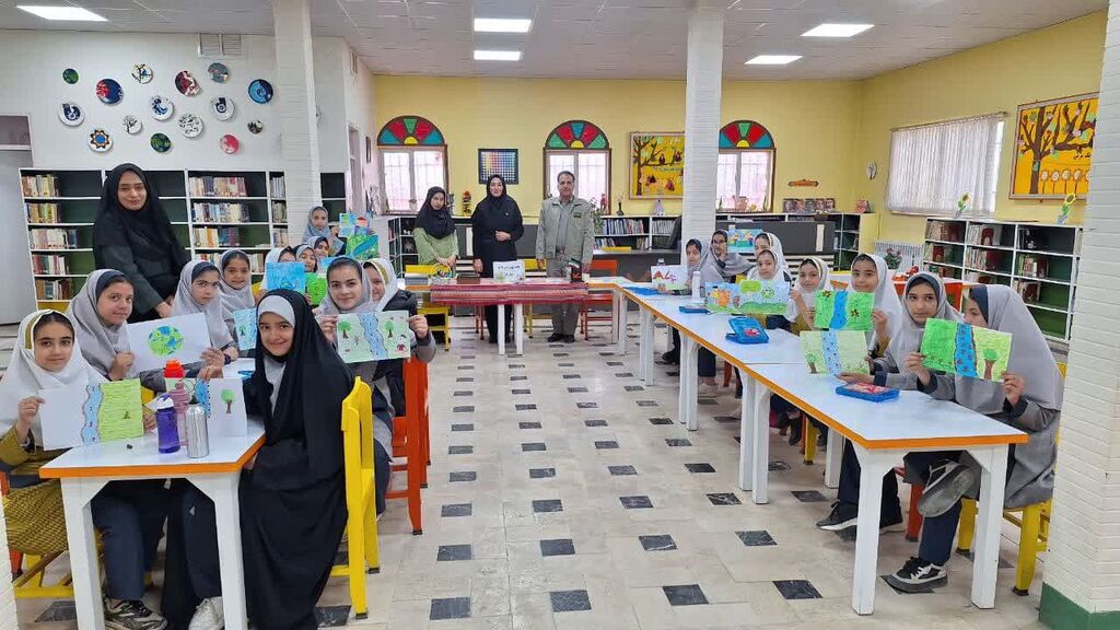 اجرای برنامه «با هر دانه آینده را بکاریم» در مراکز همدان