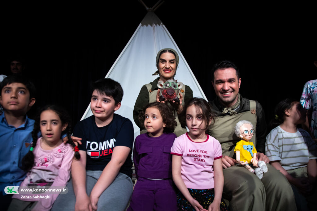 آموزش مدیریت استرس در نمایش «تاریکی»/ ضرورت کارآموزی نوجوانان در مرکز تئاتر کانون