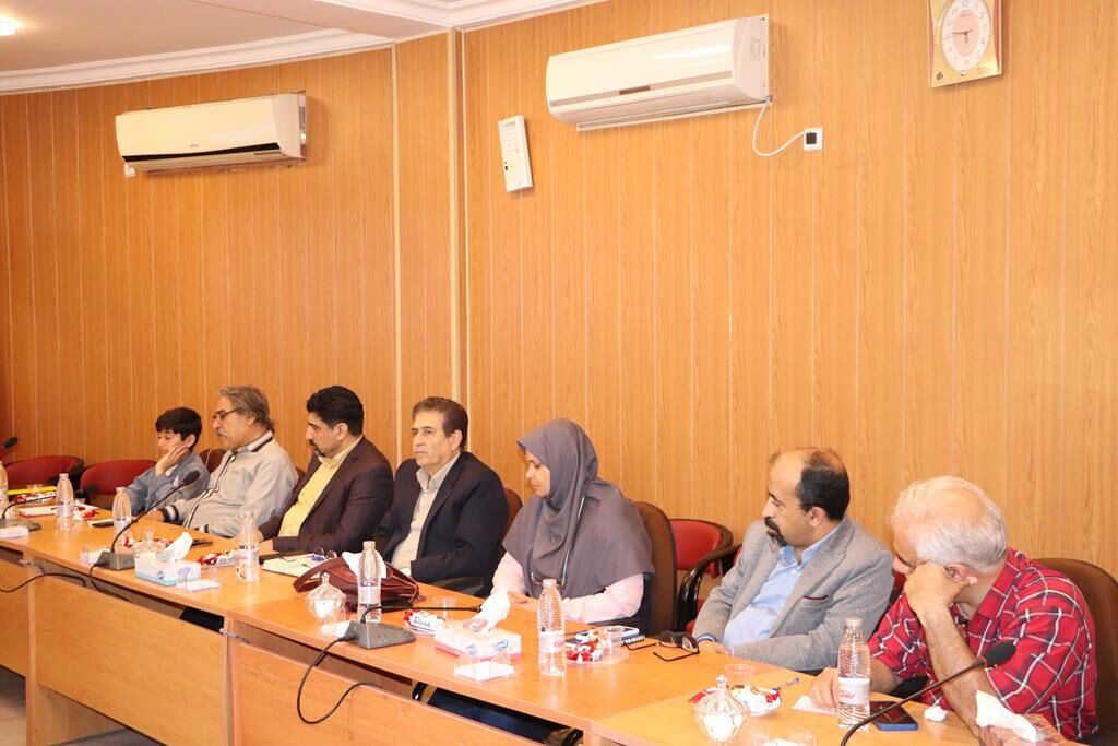 1291211-1 جلسه مشاوران باشگاههای ۱۶گانه کانون گلستان تشکیل شد