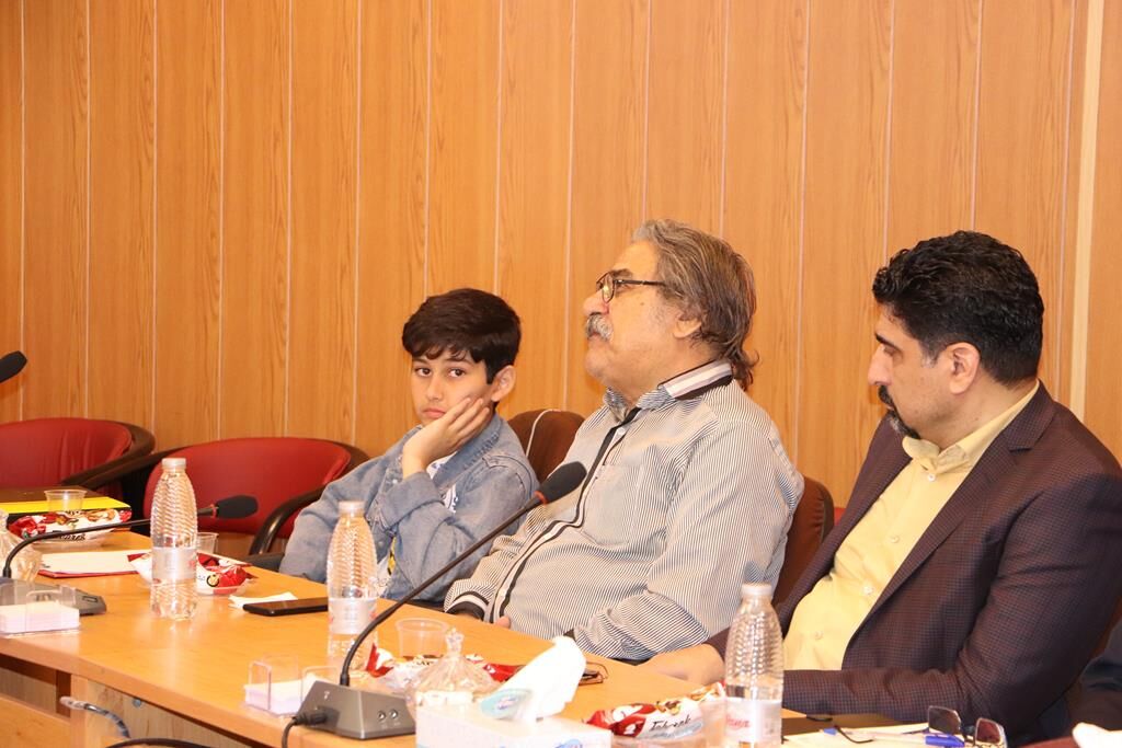 1291214-1 جلسه مشاوران باشگاههای ۱۶گانه کانون گلستان تشکیل شد