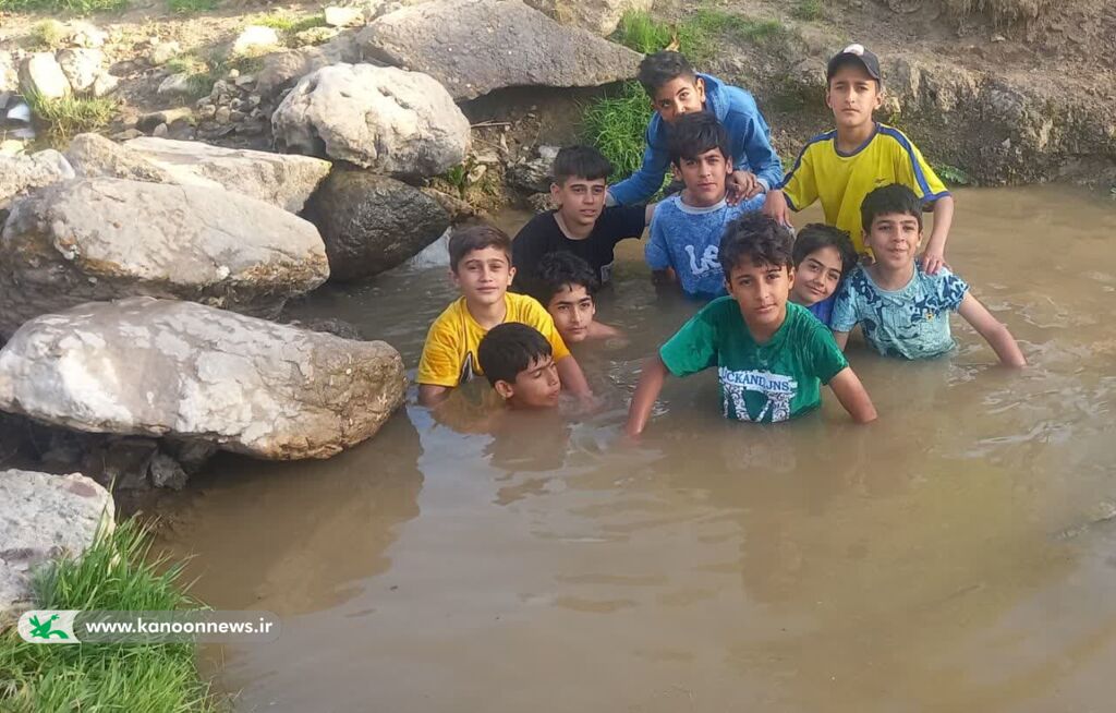 1291217-1 کانون یاران مرکزشماره یک خرمآباد روزی به یادماندنی در هفت چشمه رقم زدند