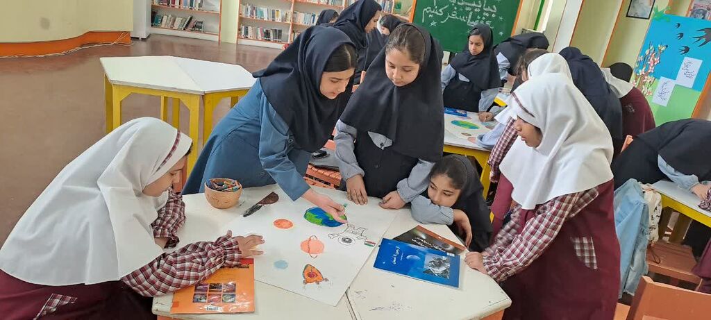 1291431-1 گرامیداشت «هفته جهانی نجوم و زمین پاک» و «روزدختر» در مراکز البرز