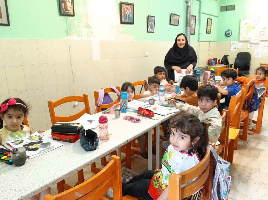 1291432-1 گرامیداشت «هفته جهانی نجوم و زمین پاک» و «روزدختر» در مراکز البرز