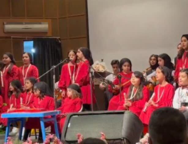 1291433-1 گرامیداشت «هفته جهانی نجوم و زمین پاک» و «روزدختر» در مراکز البرز