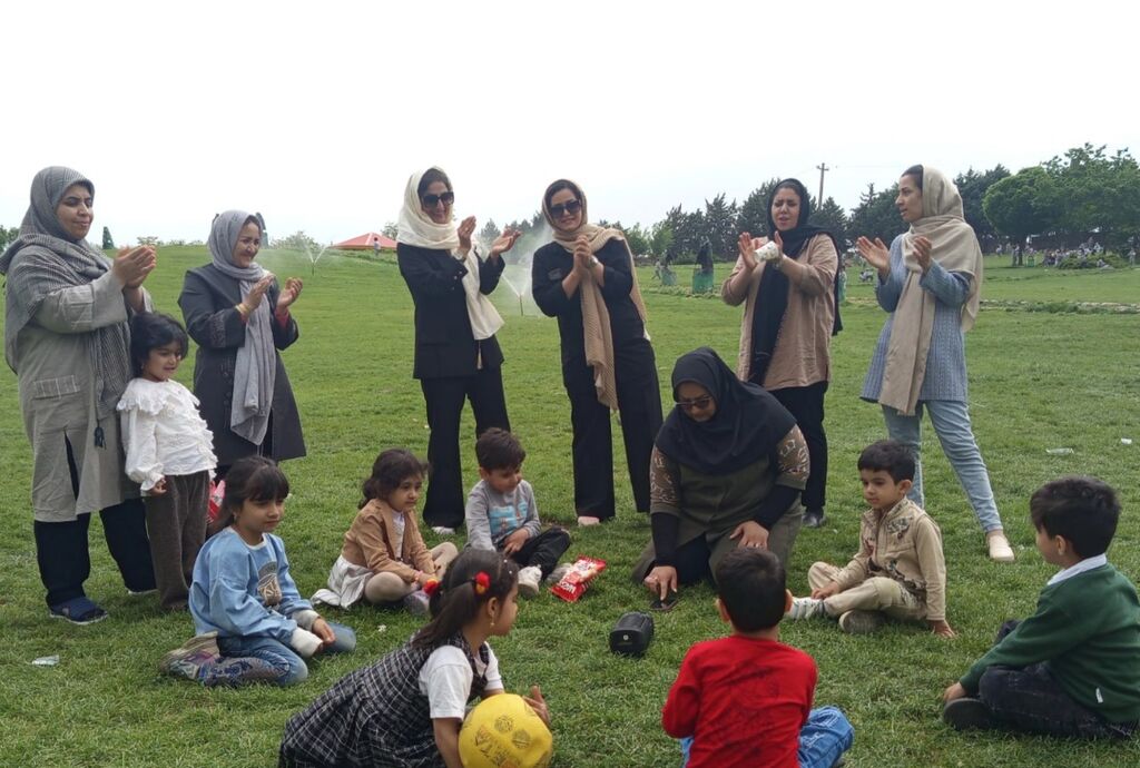 1291582 ویژه برنامههای اردیبهشتی در مراکز فرهنگی و هنری کانون استان قزوین