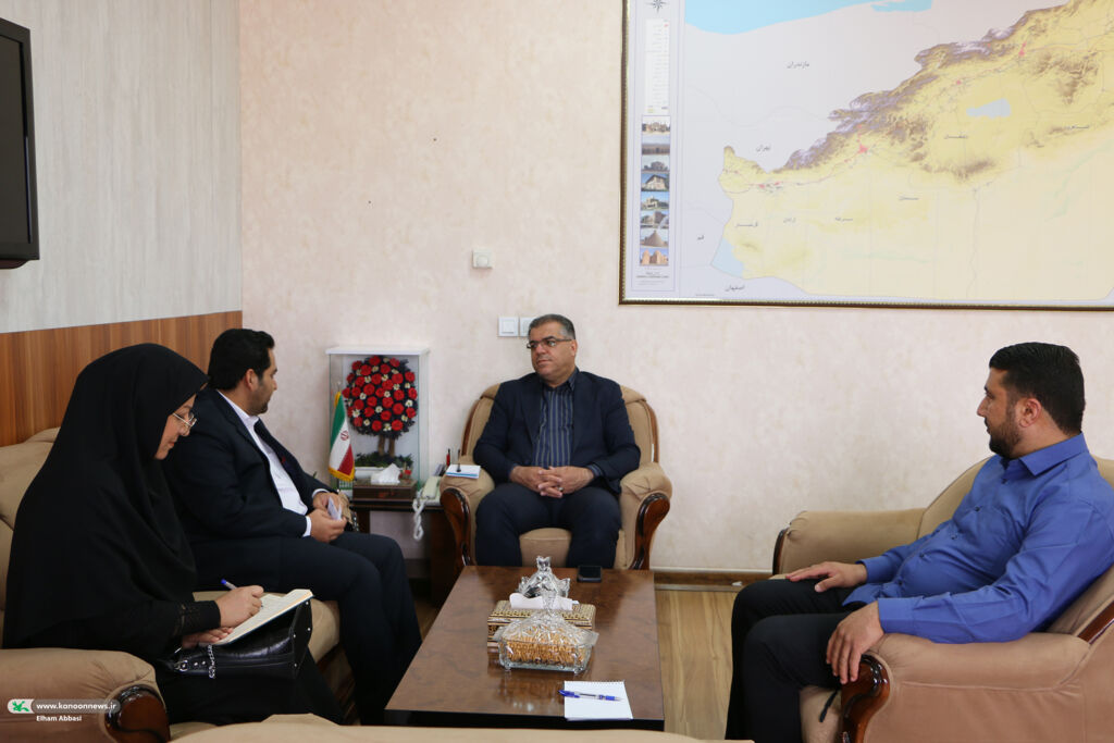 1291814-1 با رویکرد «نوجوانمحوری»، آسیبهای اجتماعی را از نوجوانان دور میکنیم