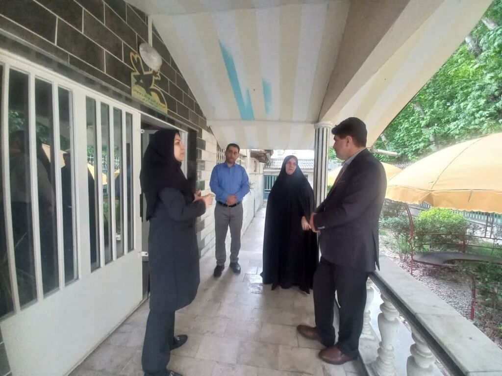 1292017-1 بازدید مدیر آموزش و پرورش گرگان از مراکز کانون