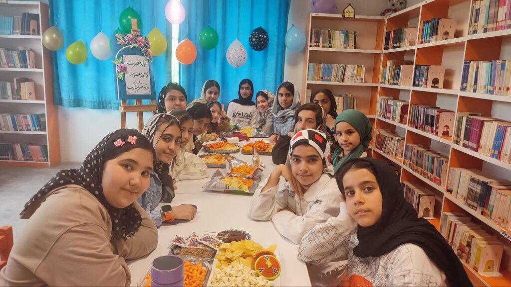 1292371-1 جشن دخترانه در مراکز فرهنگی- هنری همدان