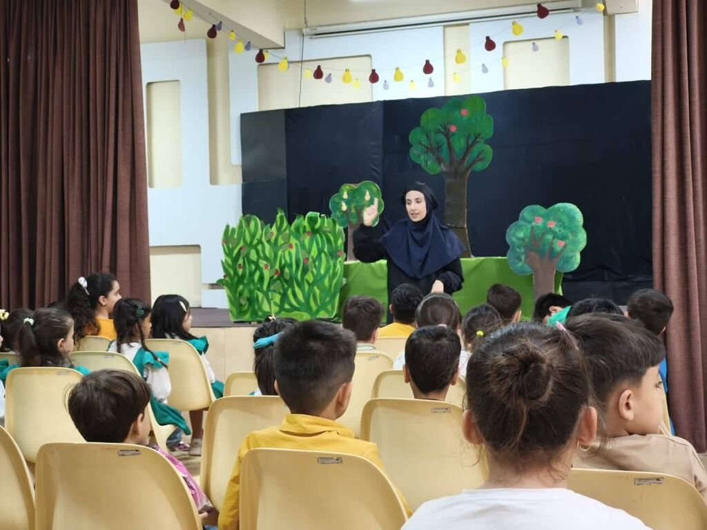 1292391-1 نمایش عروسکی «فیل کوچولو، دماغت کو؟» ترکیب آموزش تربیتی و خداشناسی برای کودکان