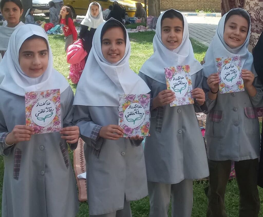 1292667-1 کانون محمدیار میزبان بییش از ۲هزار دانش آموز