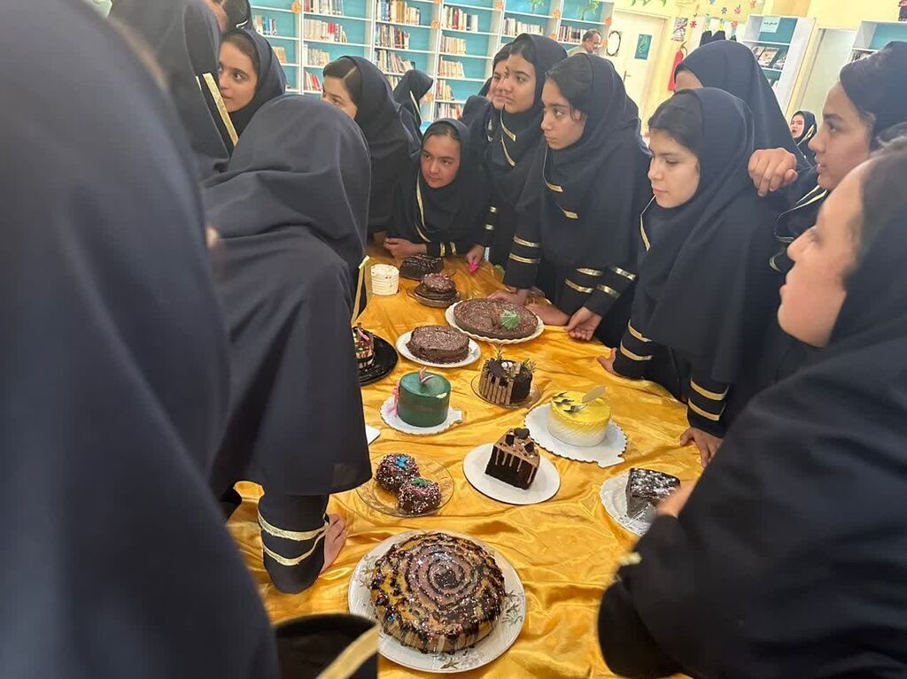 1292987 برگزاری جشن روز دختر در مرکز فرهنگی چناران