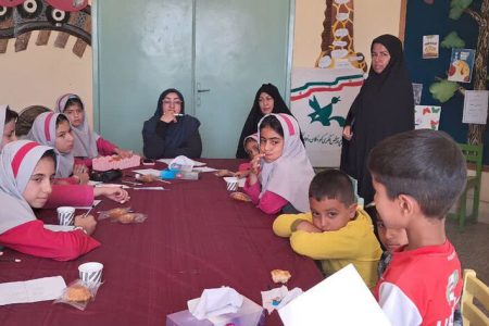 نشست مشاوره کودکان و نوجوانان و خانواده در مرکز فرهنگی هنری کانون آسفیچ برگزار شد