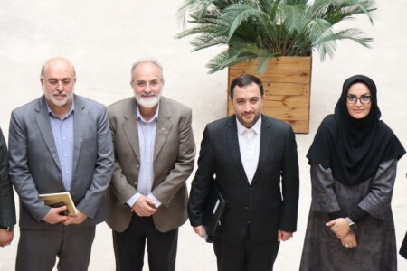 تأکید بر هم‌افزایی و فعالیت‌های مشترک کانون و نهاد کتابخانه‌ها در حوزه کودک