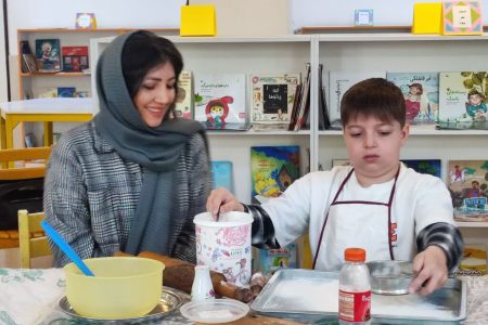 پنجشنبه‌های مادر- فرزندی کانون البرز همراه با «عطرنان»